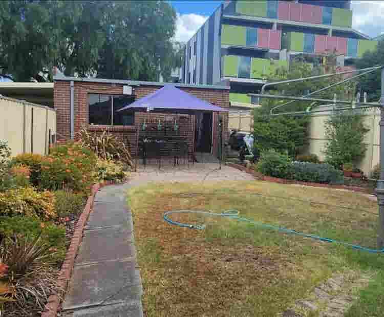 🌿Room Available in Essendon 🌿