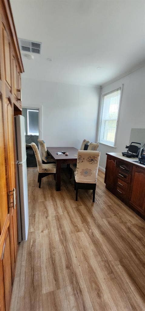 🌿Room Available in Essendon 🌿