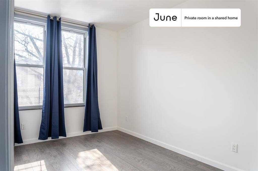 4 BR in New York City