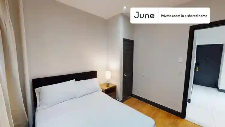 3 BR in New York City