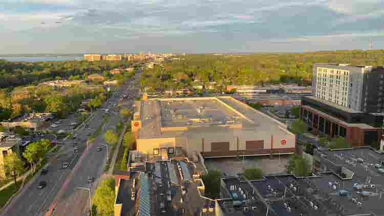 Beatiful Apt at EO Madison Yards