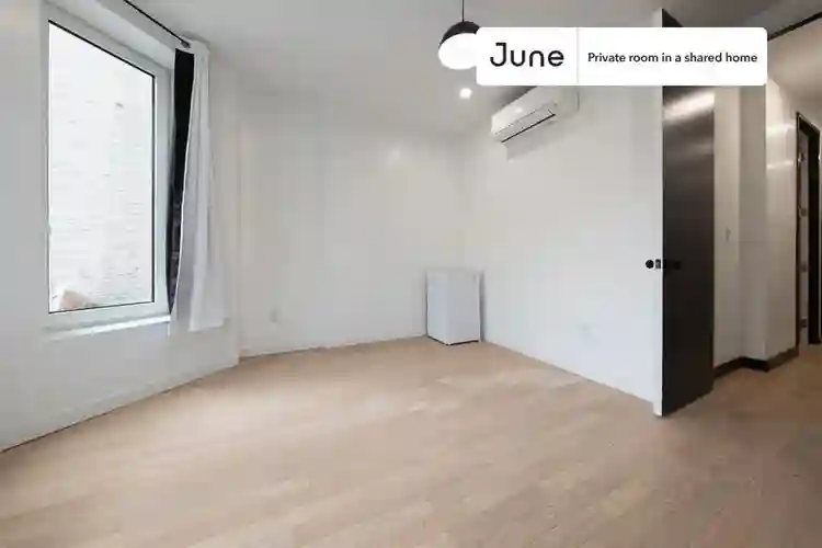 4 BR in New York City