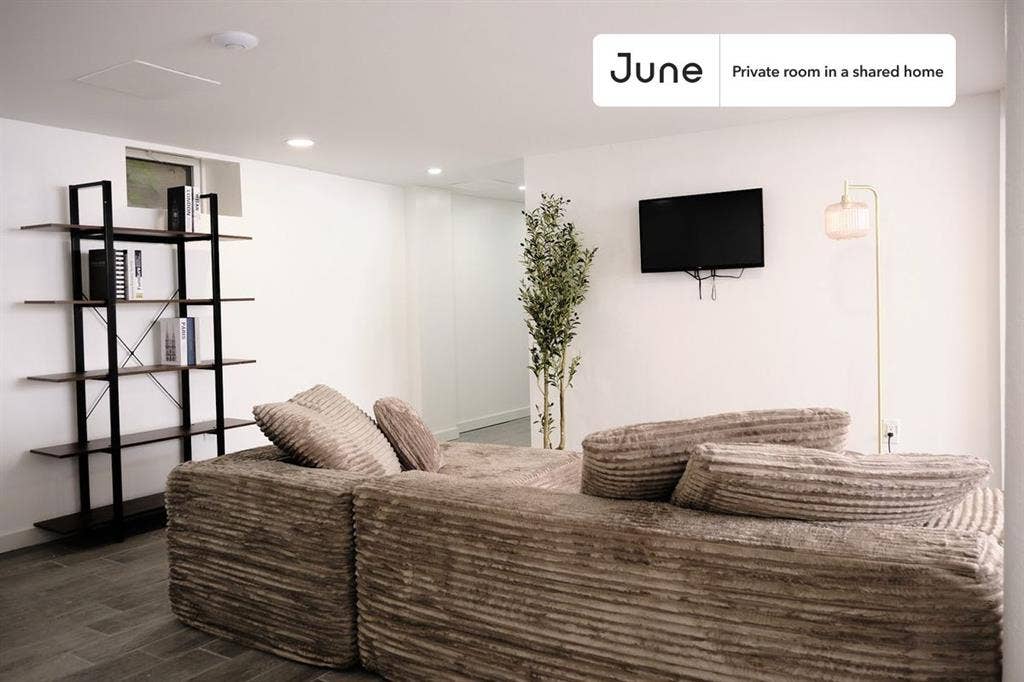 4 BR in New York City