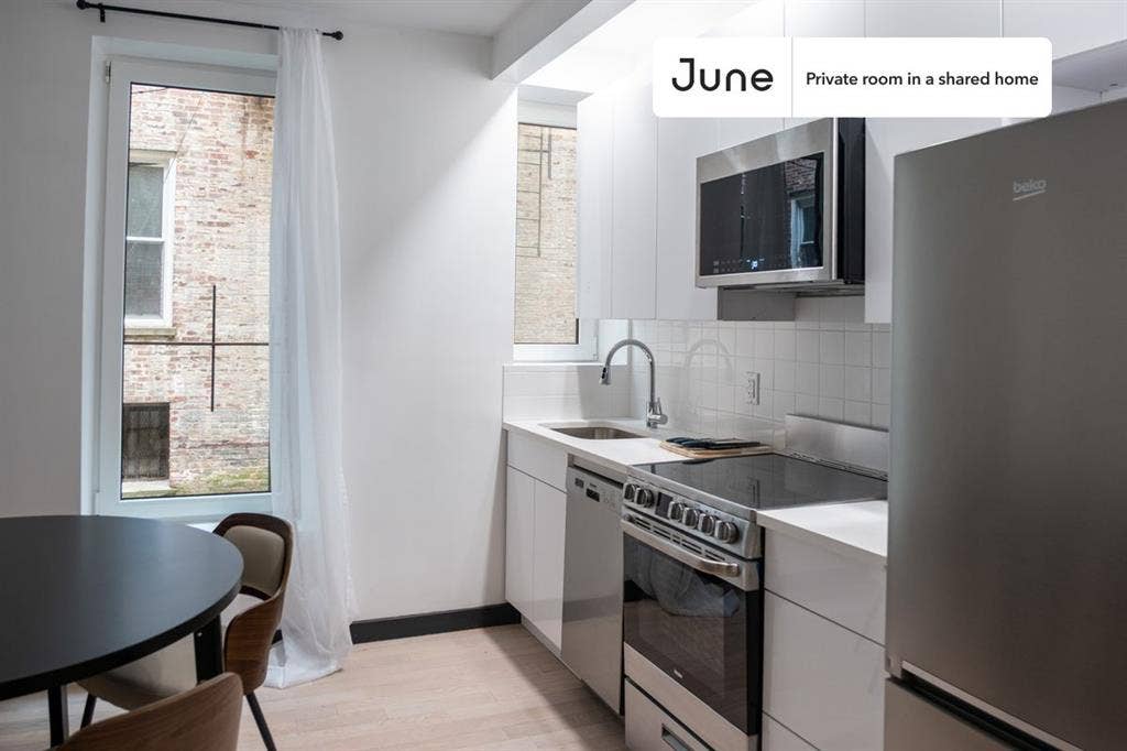 4 BR in New York City