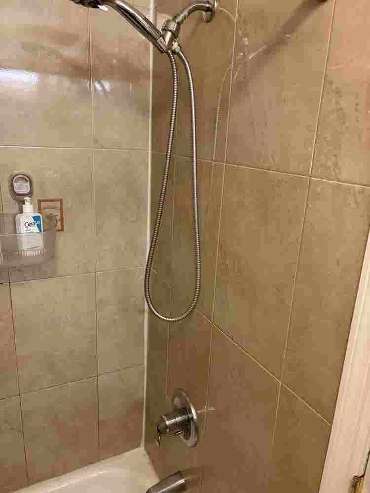 Roommate needed in newarkNewark