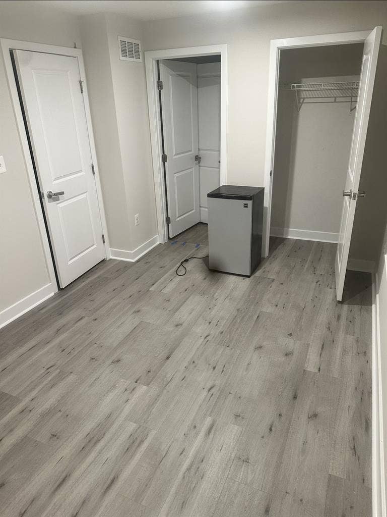 Private 1st-Floor Suite w/ Bath