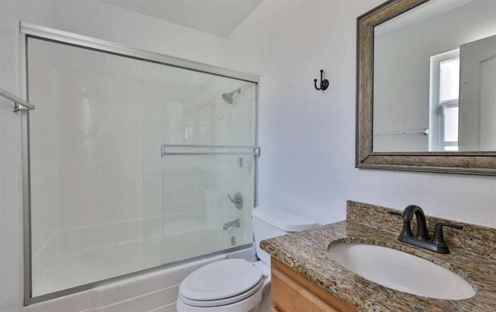 Roommate needed ASAP