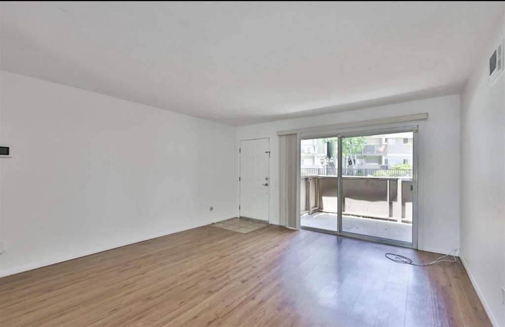 Roommate needed ASAP