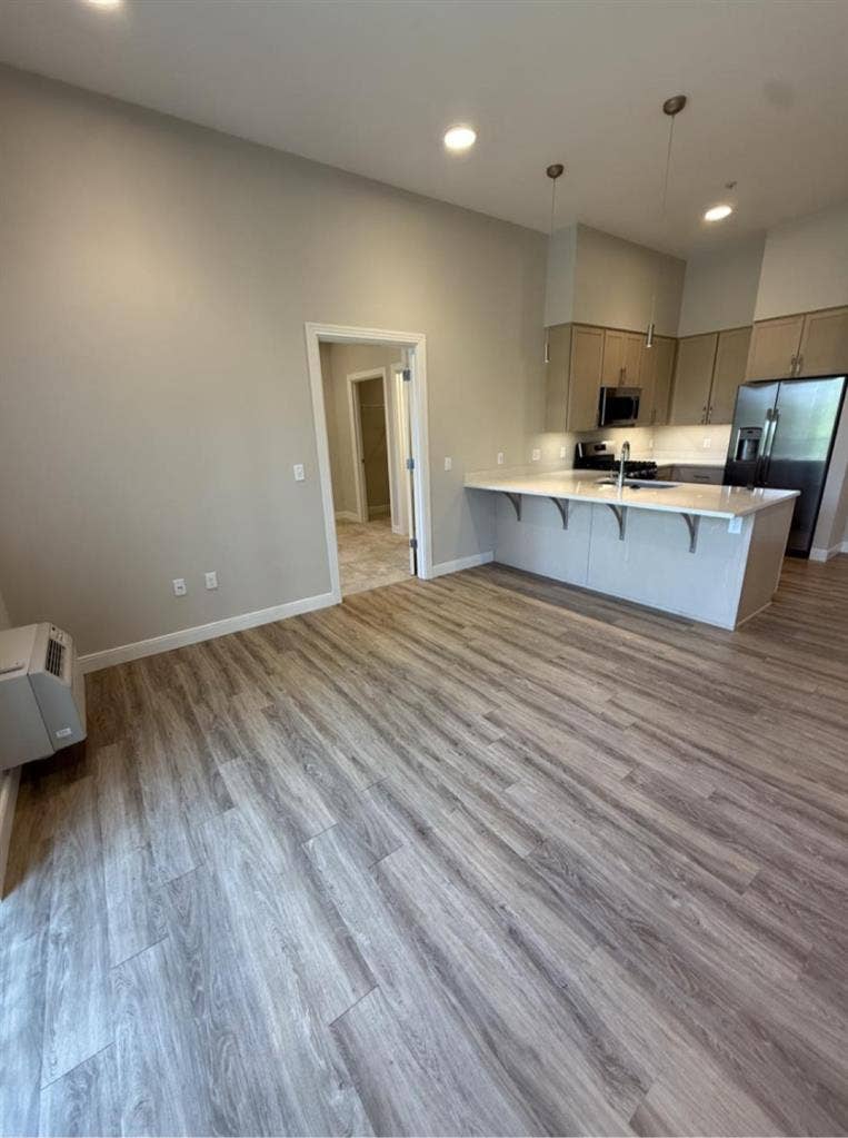 Looking for Someone to Take Lease