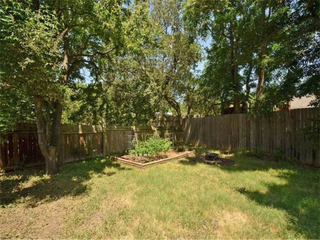 Room In South Austin!