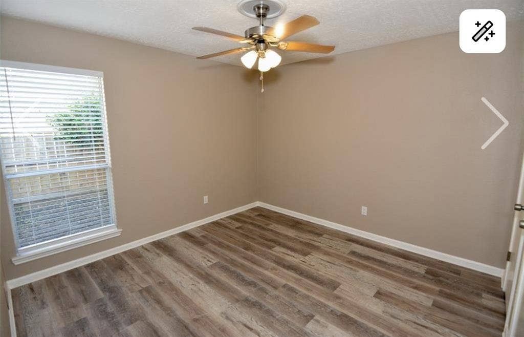 Looking for a roommate