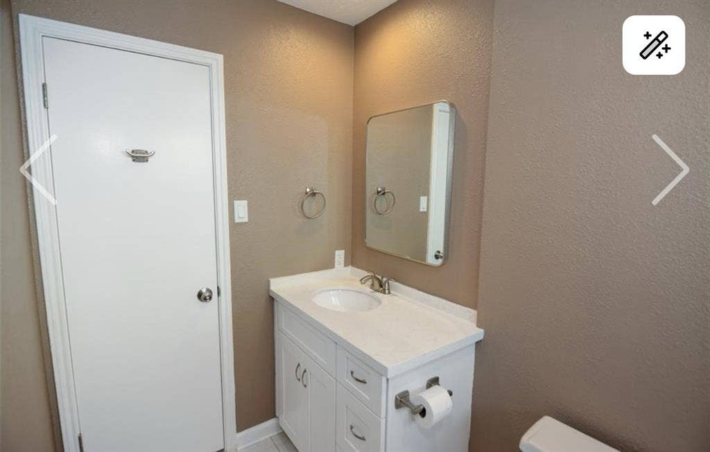 Looking for a roommate