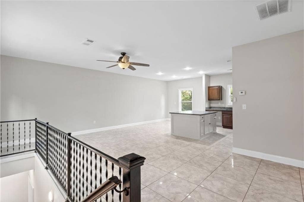 Renting a room in my housee