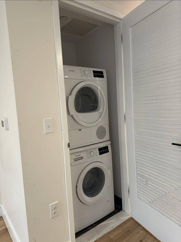 LeaseTransfer one bed