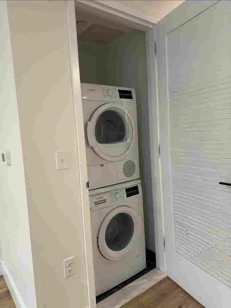 LeaseTransfer one bed