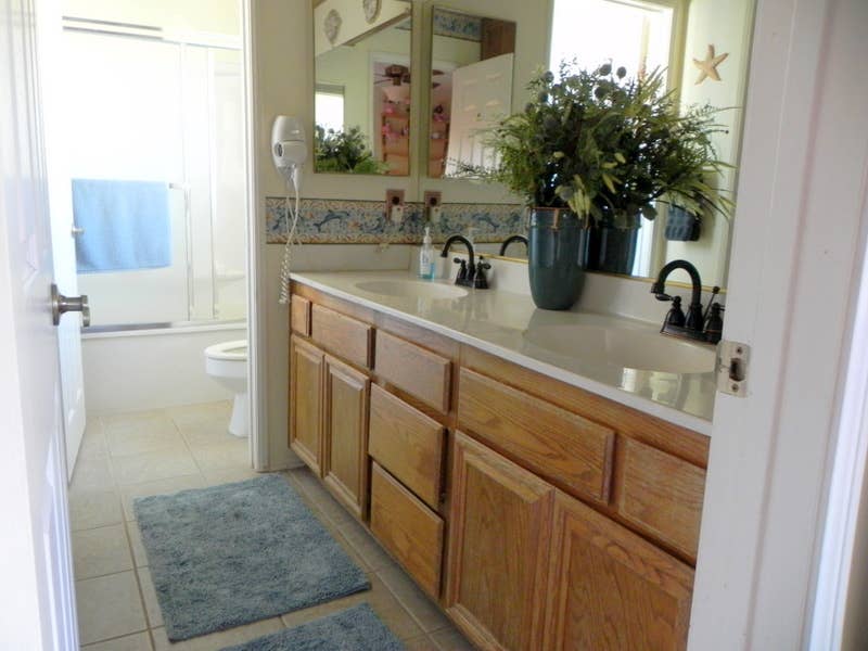 Room for Rent Large Beautiful Home