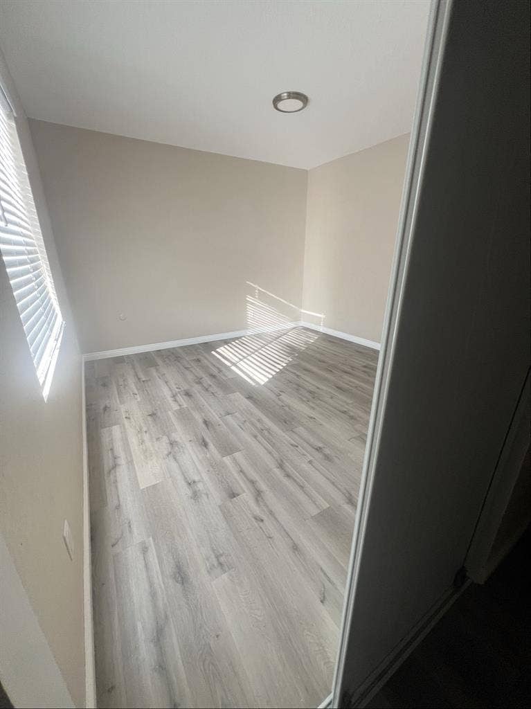 2 ROOMS AVAILABLE ASAP MOVE IN