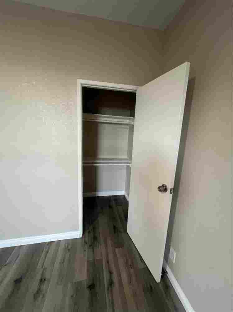 2 ROOMS AVAILABLE ASAP MOVE IN
