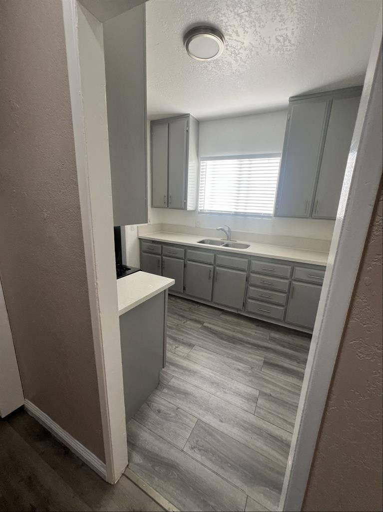 2 ROOMS AVAILABLE ASAP MOVE IN