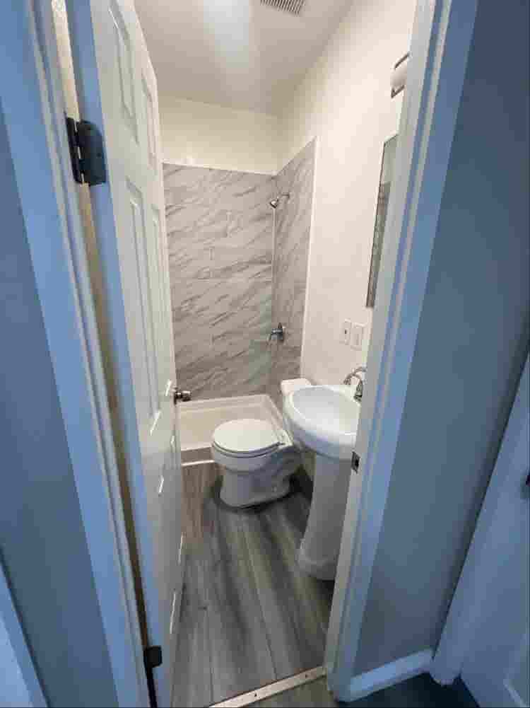 2 ROOMS AVAILABLE ASAP MOVE IN