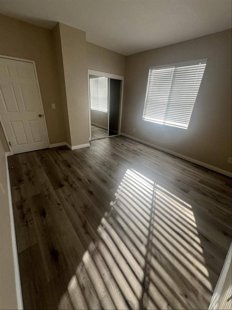 2 ROOMS AVAILABLE ASAP MOVE IN