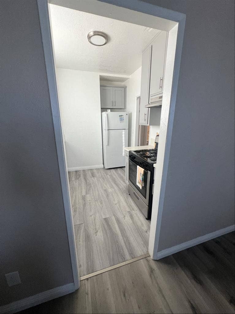 2 ROOMS AVAILABLE ASAP MOVE IN