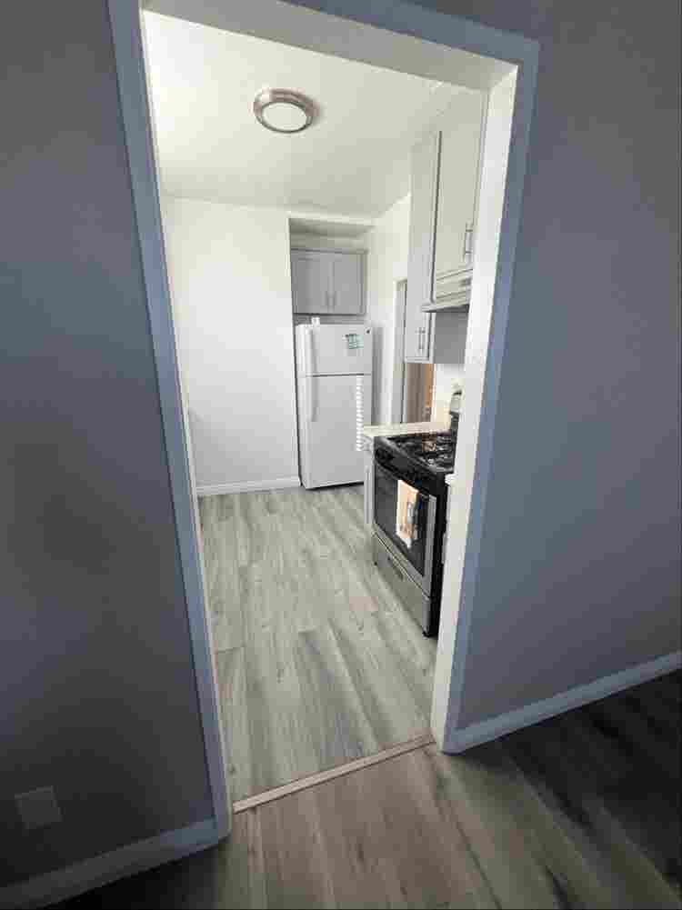 2 ROOMS AVAILABLE ASAP MOVE IN