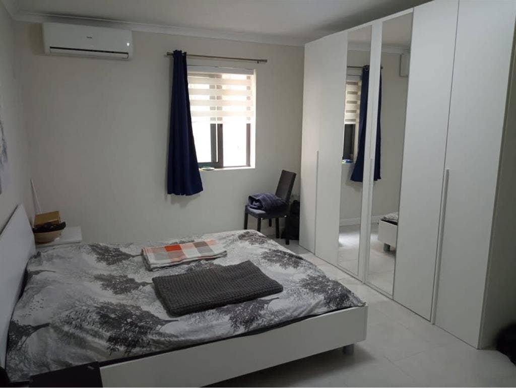 Private Bathroom-Sliema