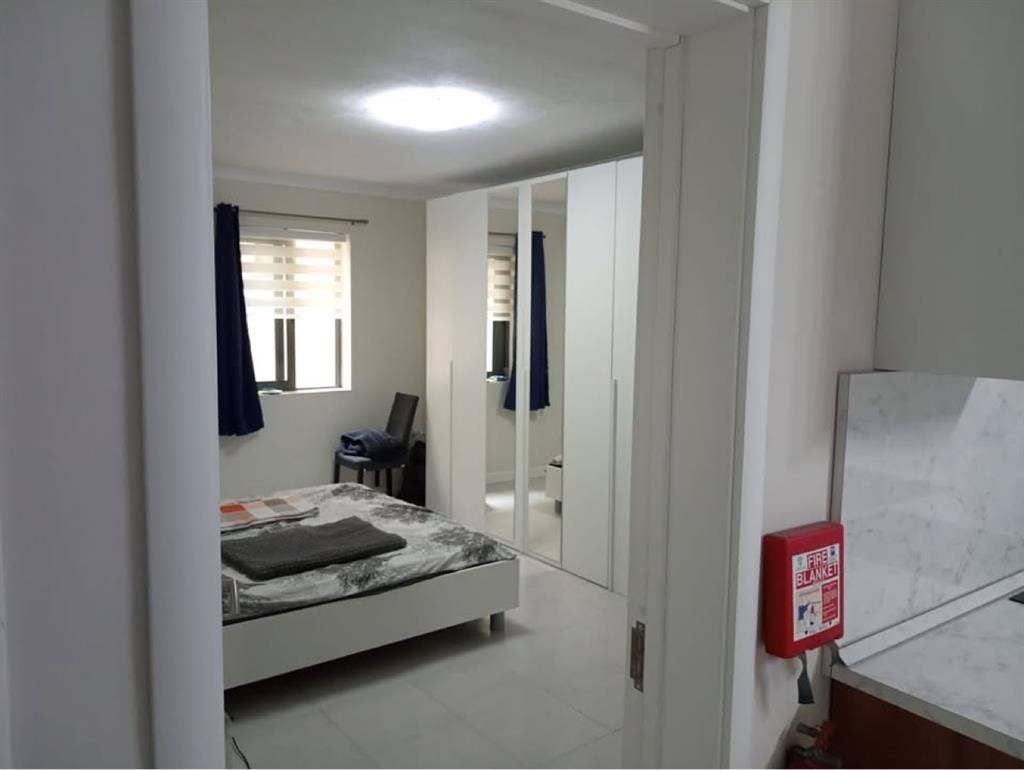 Private Bathroom-Sliema