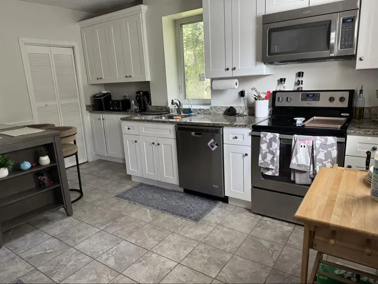 Private room for rent