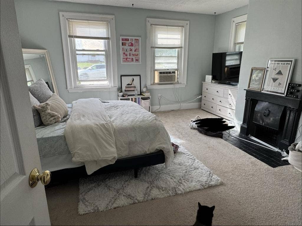 Private room for rent