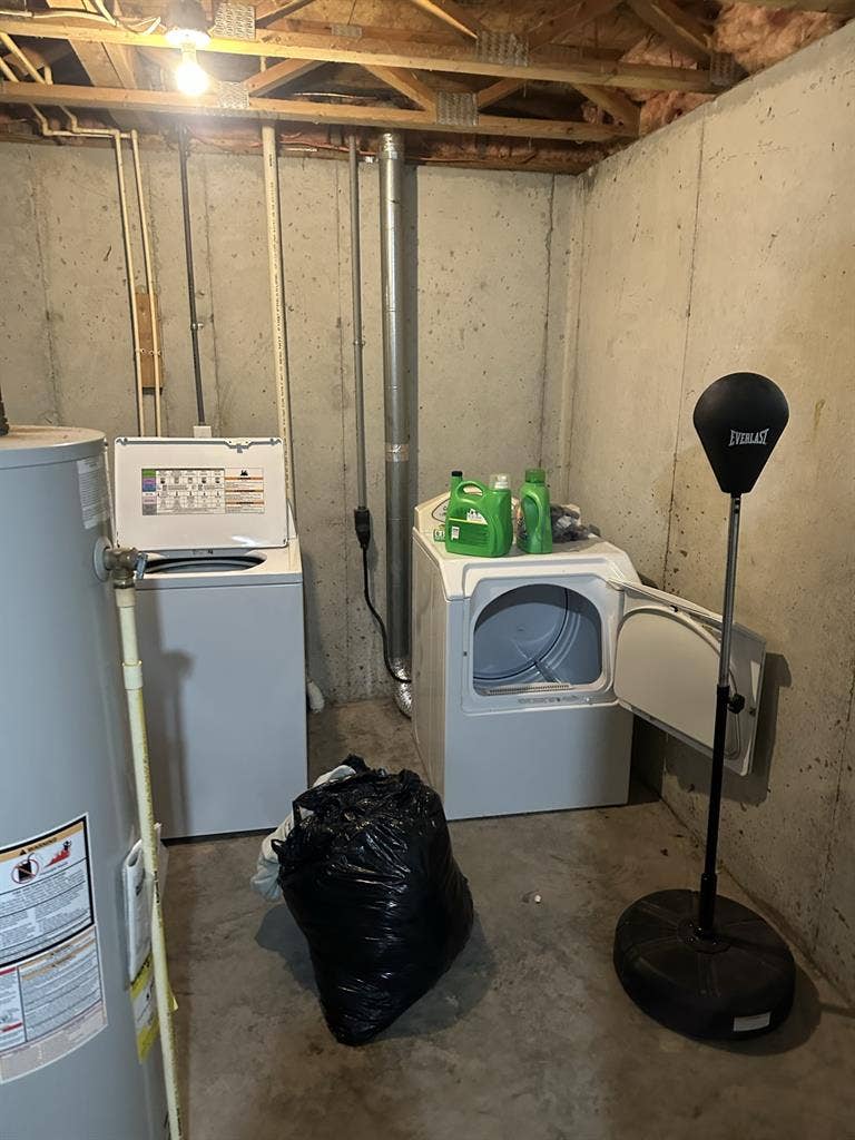 $/month room, utilities included