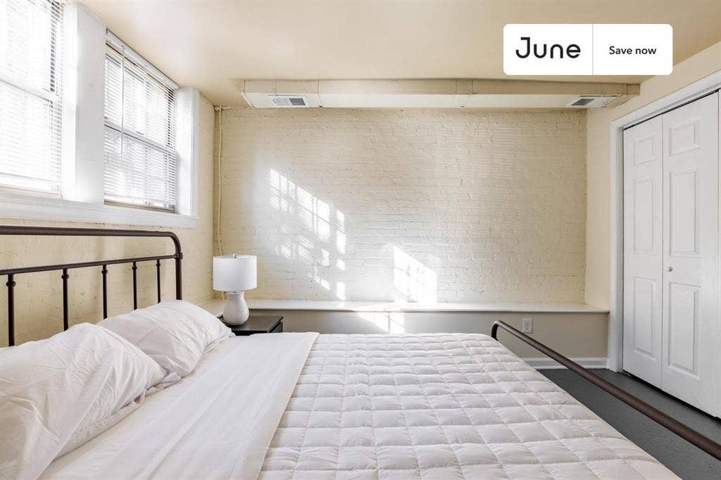 4 BR in Washington DC