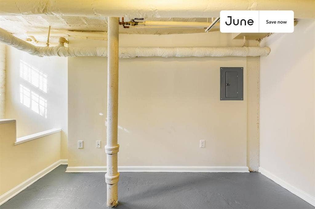 4 BR in Washington DC