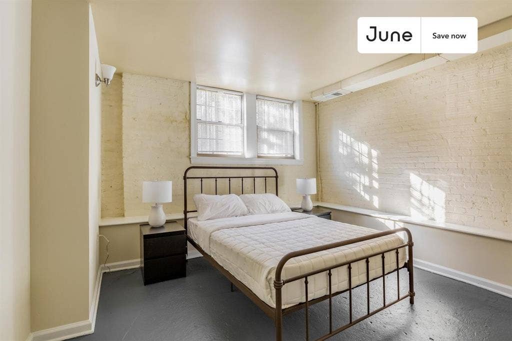 4 BR in Washington DC