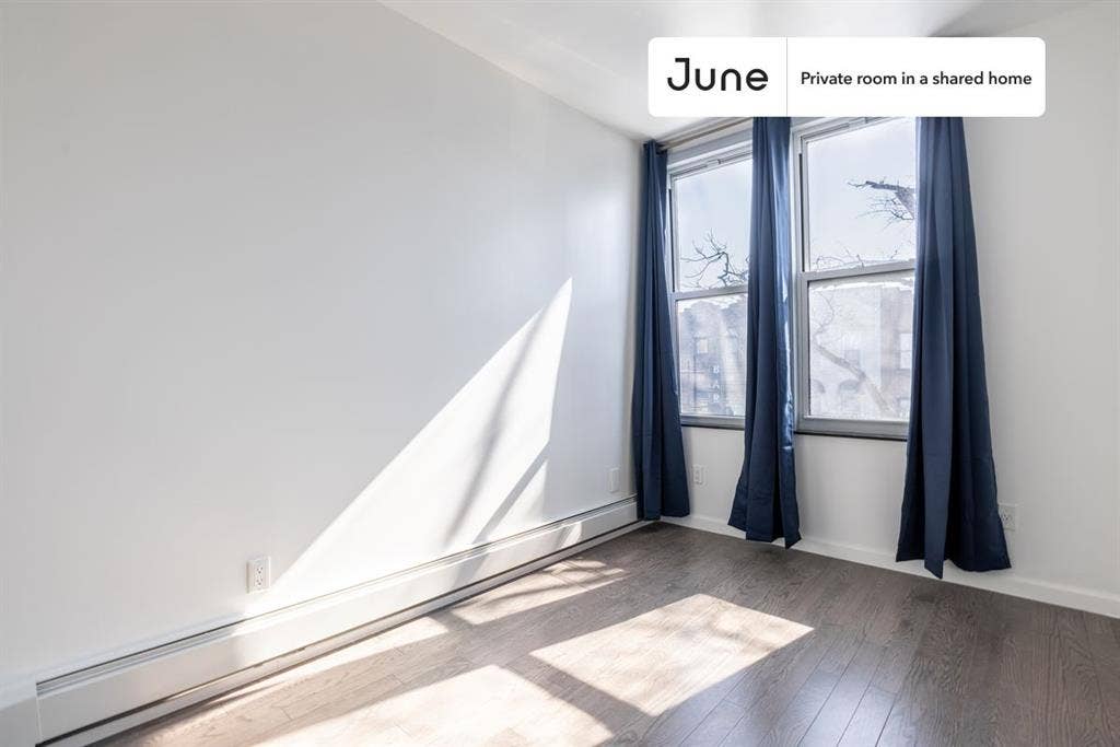 4 BR in New York City