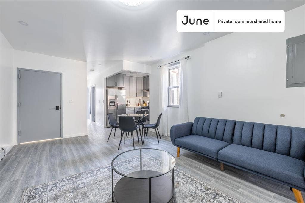 4 BR in New York City