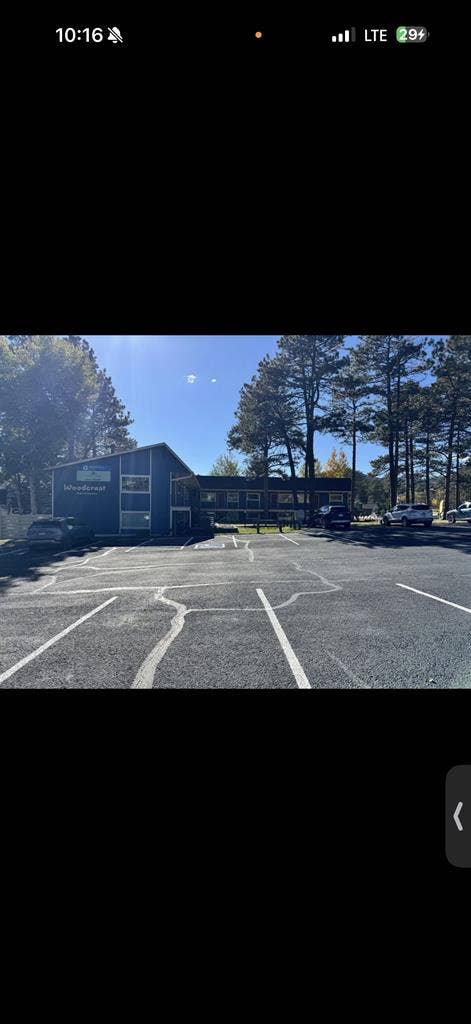 Looking for roommate