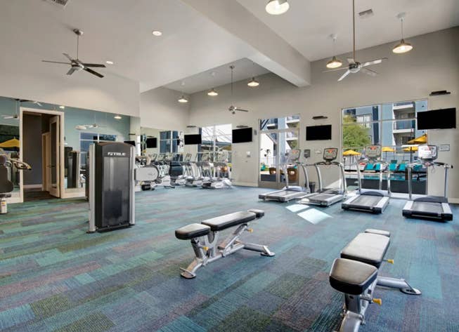 bd Lease takeover apartment!