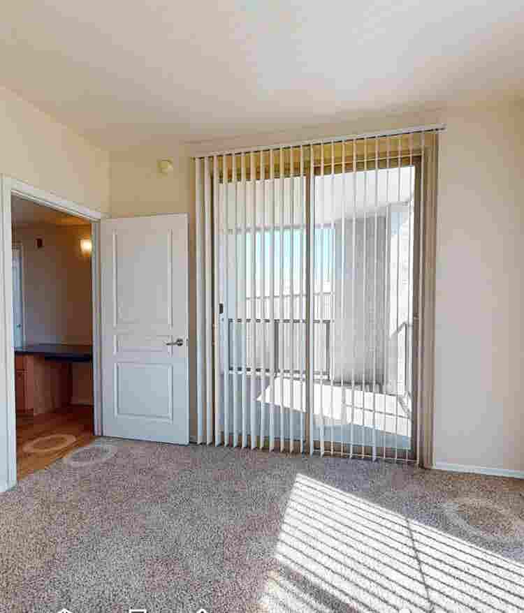 bd Lease takeover apartment!