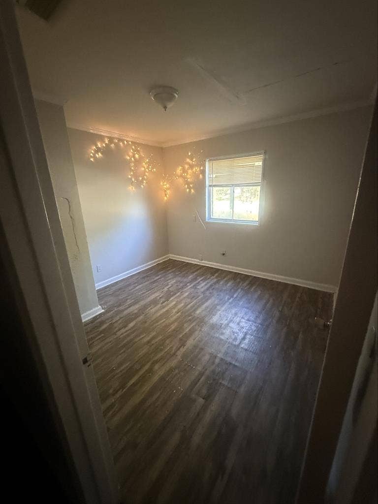 Lookin for a roommate!!