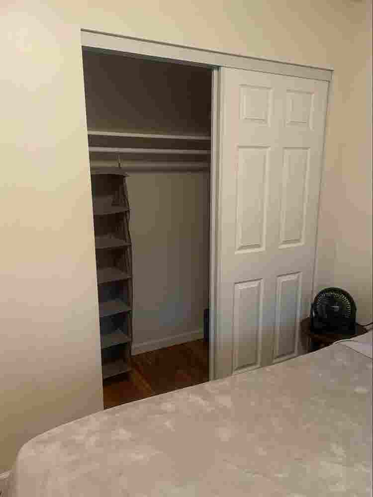 Centrally located furnished room