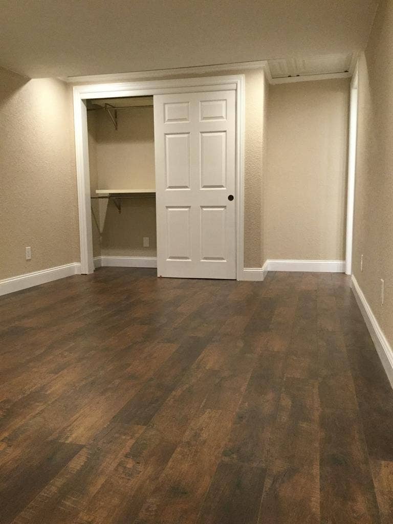 Room, private bathroom and kitchen