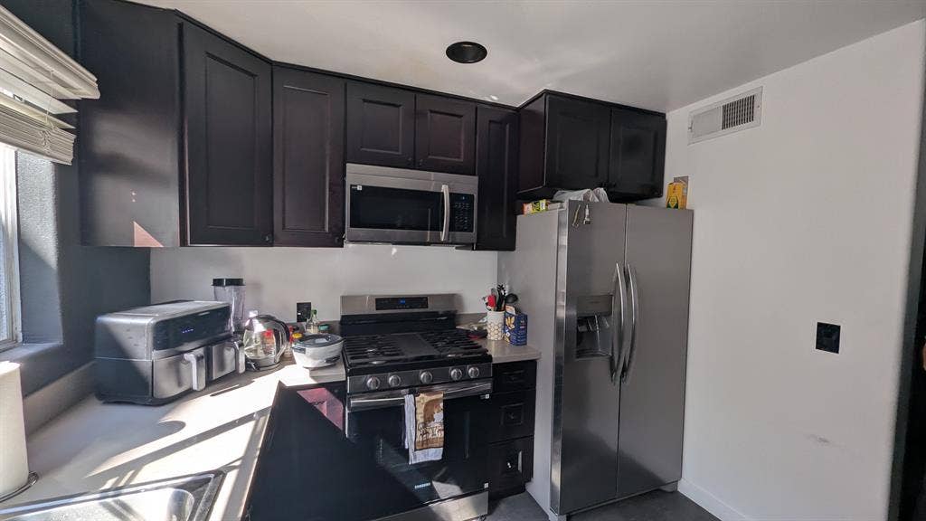 Private room in Westwood