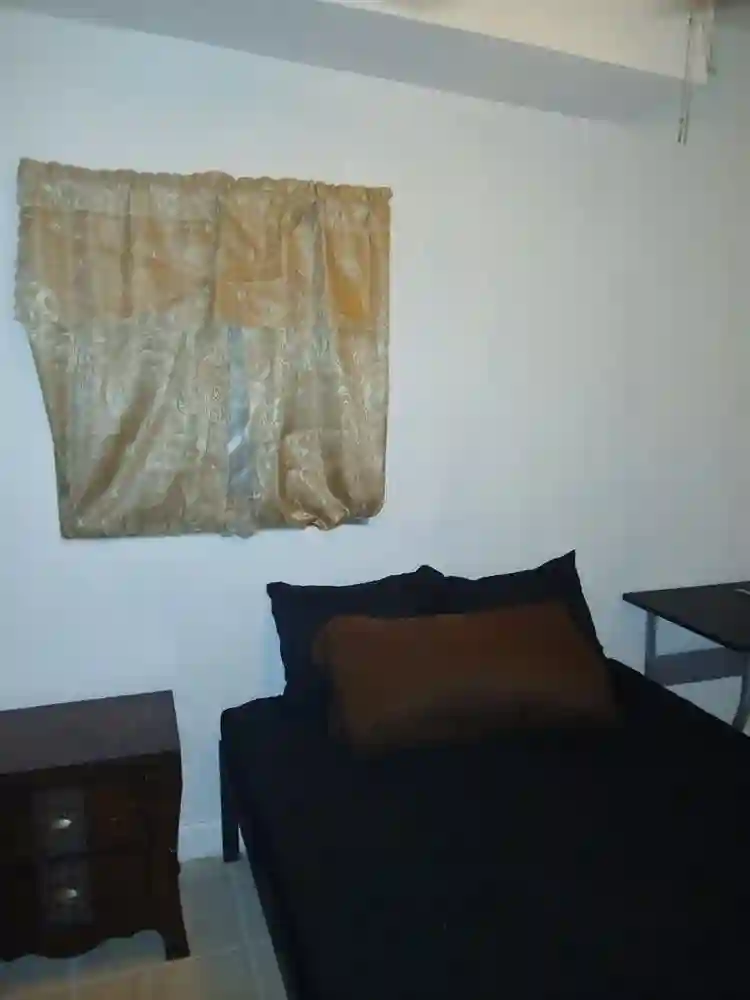 Single room Available February 1st