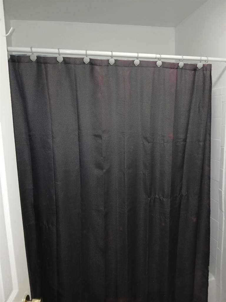 Single room Available February 1st