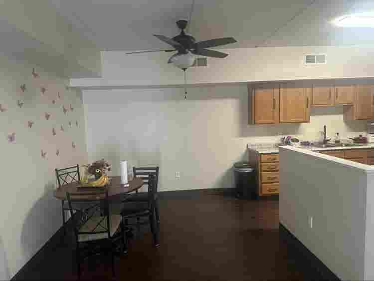 Apartment Sublease - January