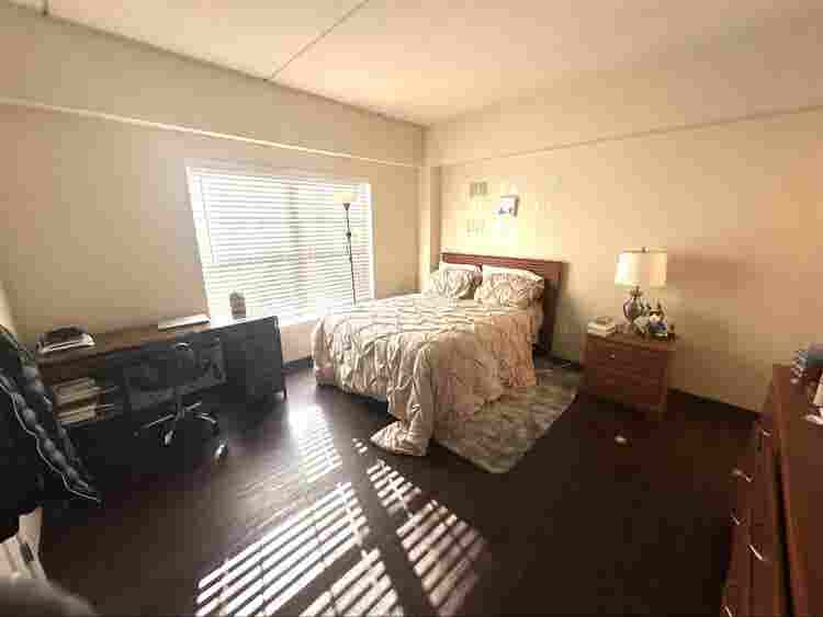 Apartment Sublease - January