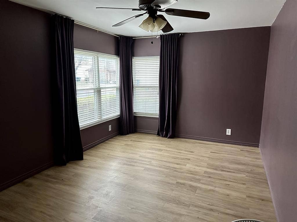 Room for rent- female only