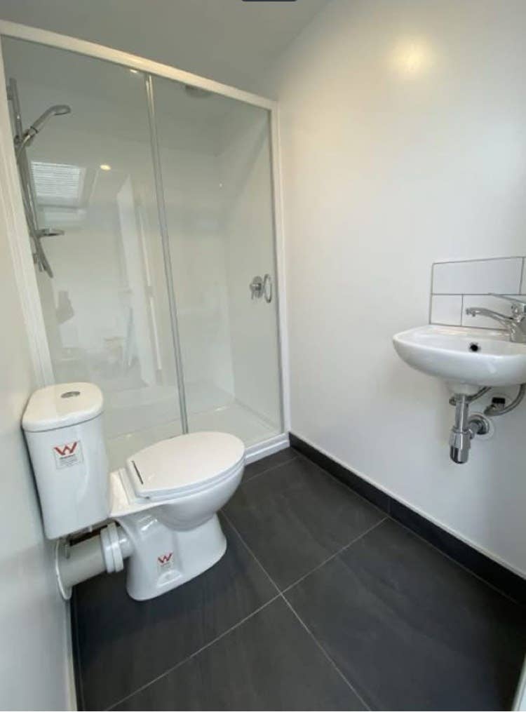 Fully furnished flat near UC